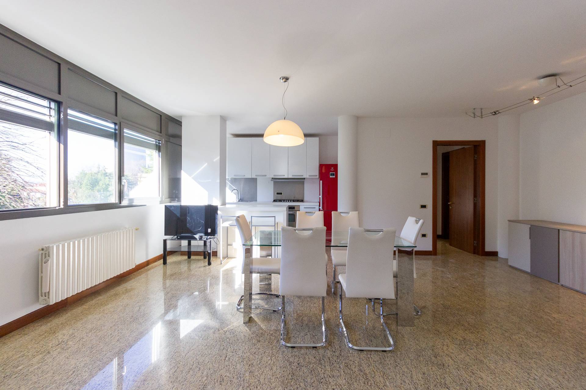 Appartamento in vendita a Pordenone, Centro