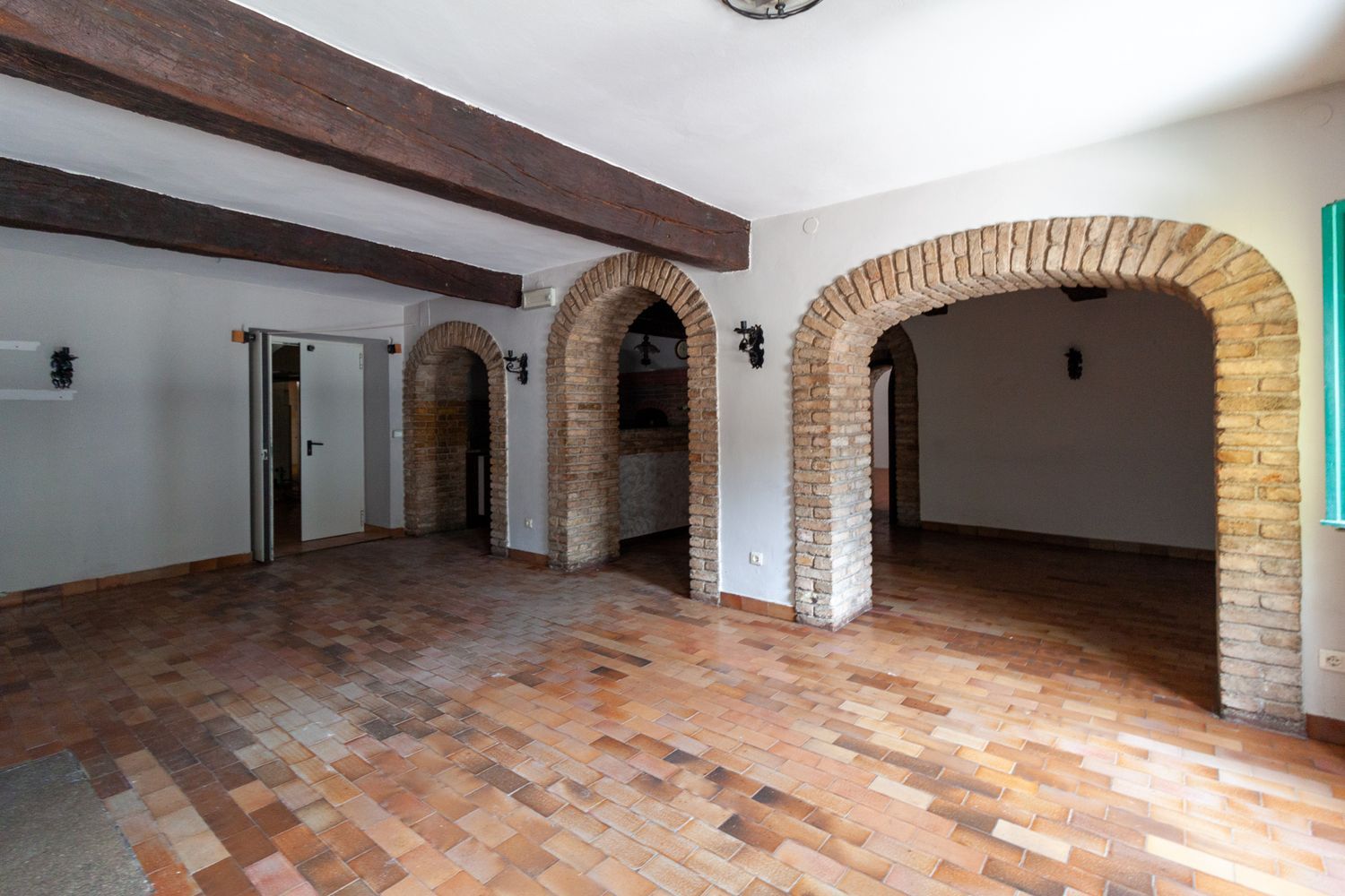 Locale commerciale in affitto a Porcia