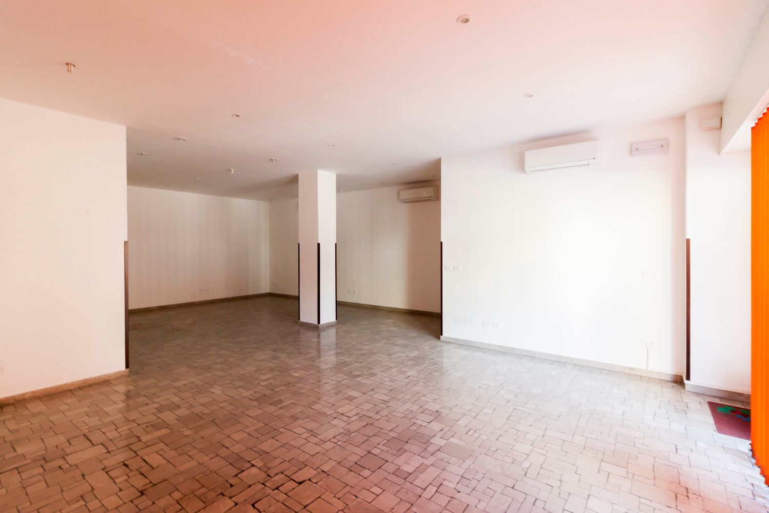 Studio/Ufficio in vendita a Pordenone, Semicentro