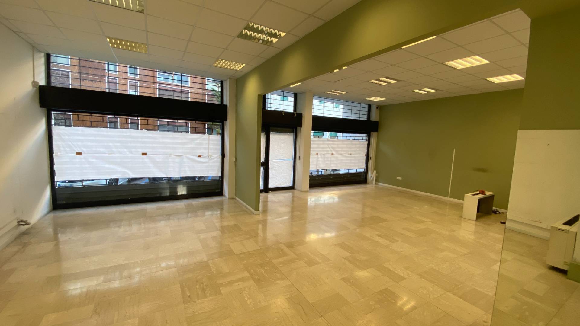 Locale commerciale in affitto a Pordenone, Centro