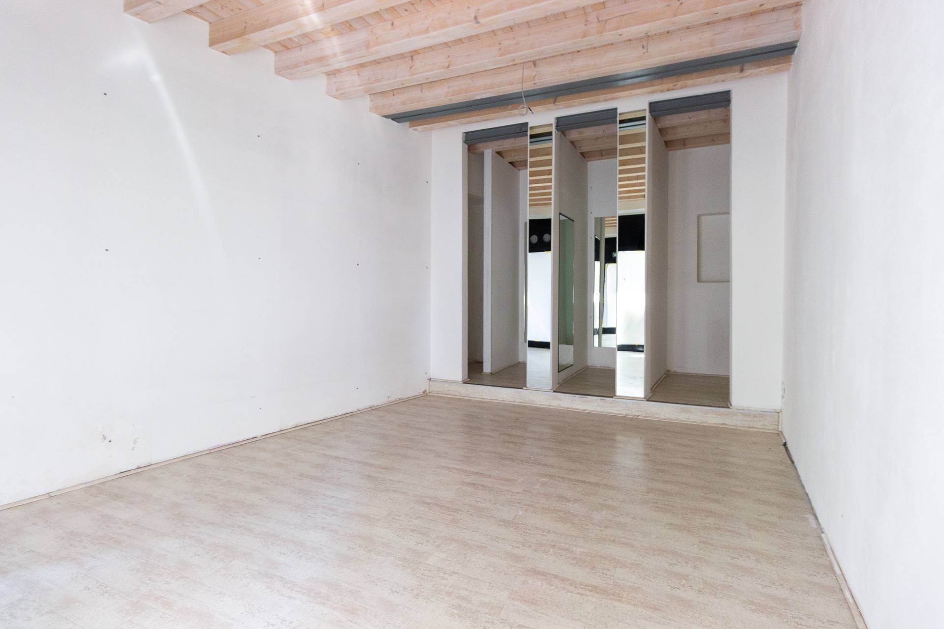 Locale commerciale in affitto a Pordenone