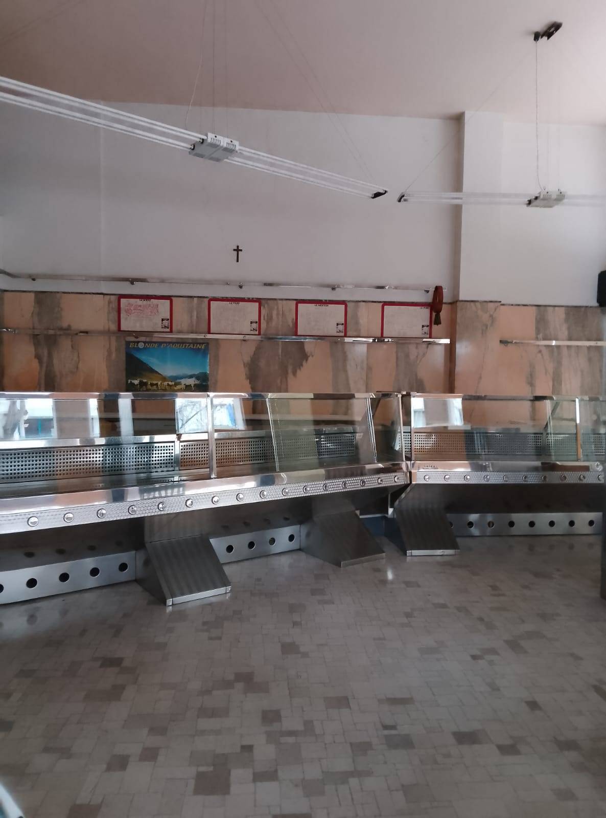 Locale commerciale in vendita a Pordenone