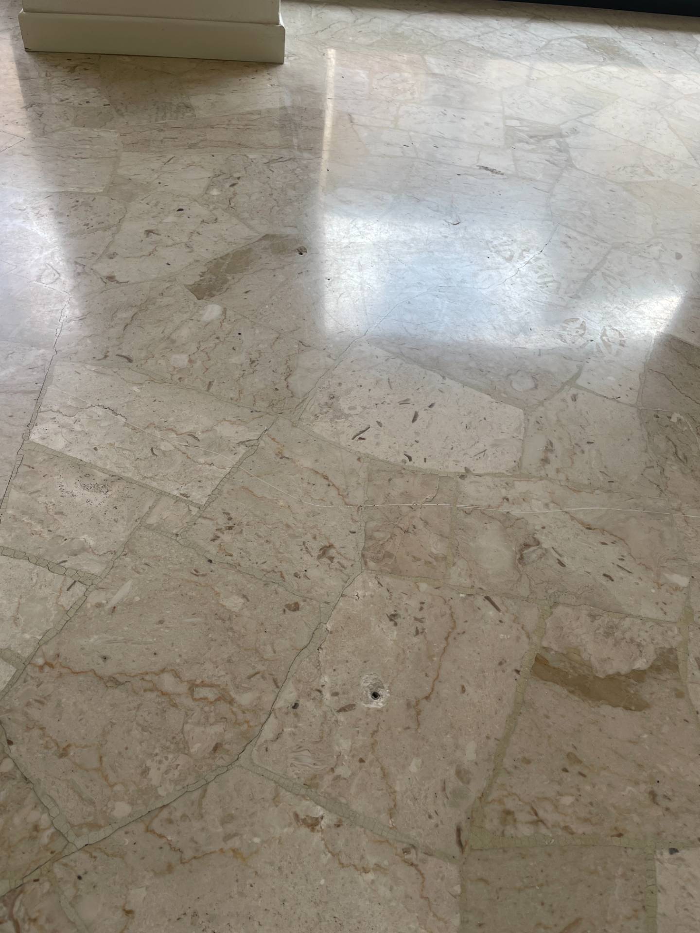 Locale commerciale in vendita a Pordenone