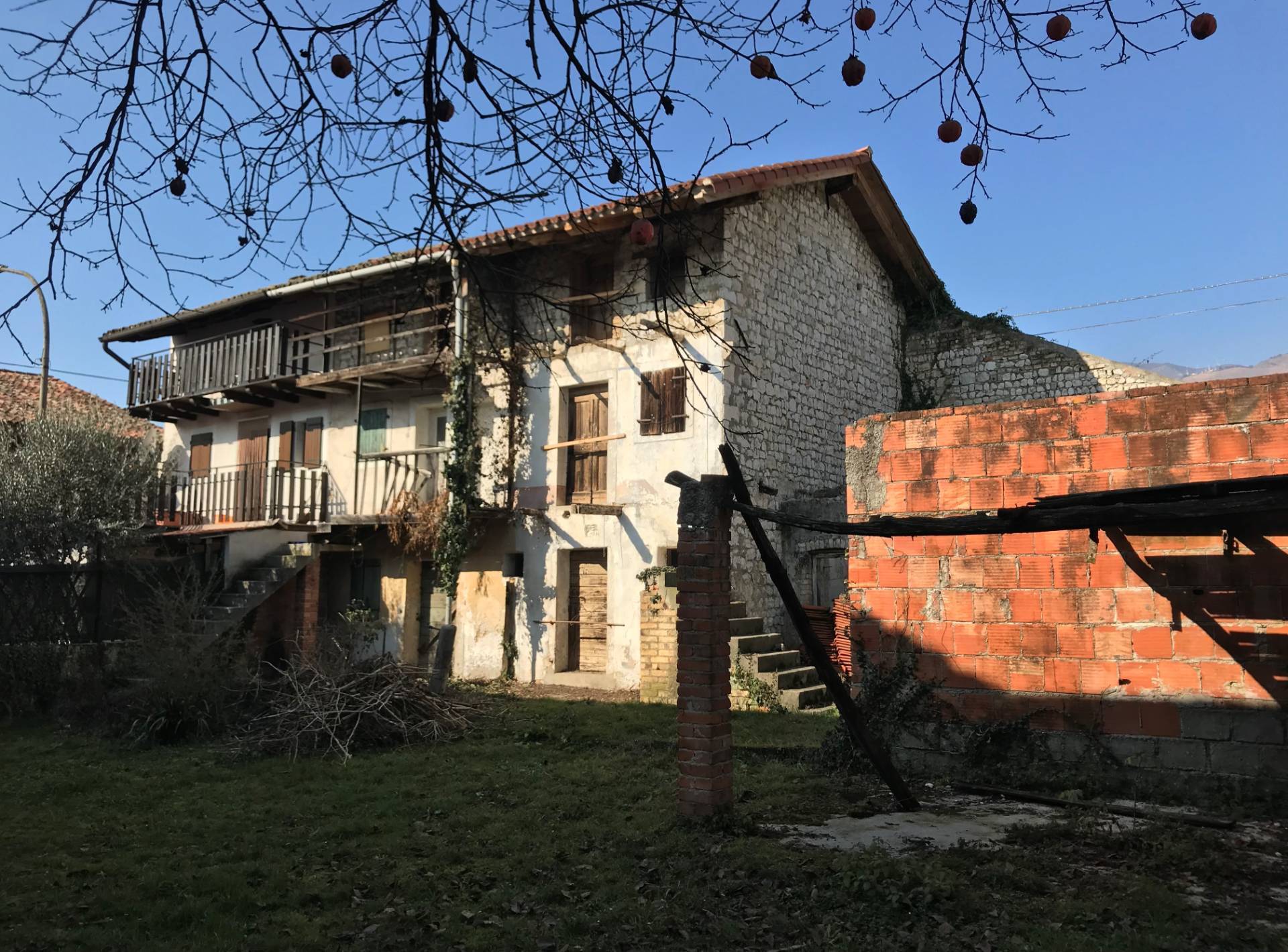 Rustico in vendita a Aviano
