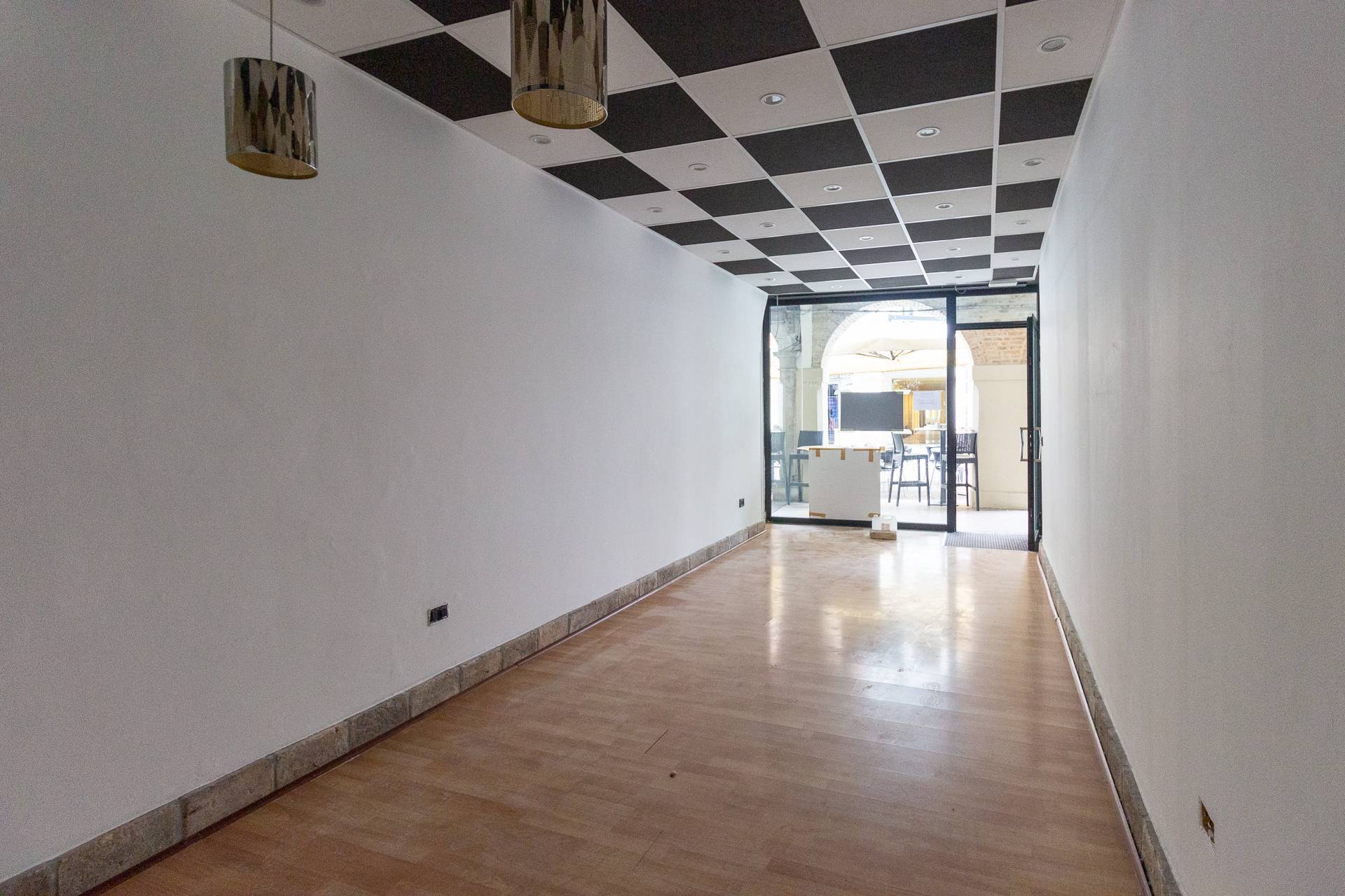 Locale commerciale in affitto a Pordenone