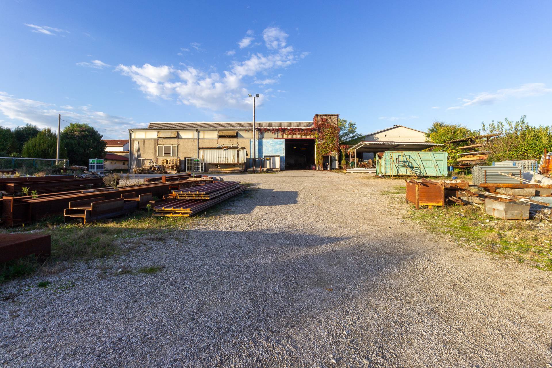 Opificio in vendita a San Giorgio della Richinvelda, Rauscedo