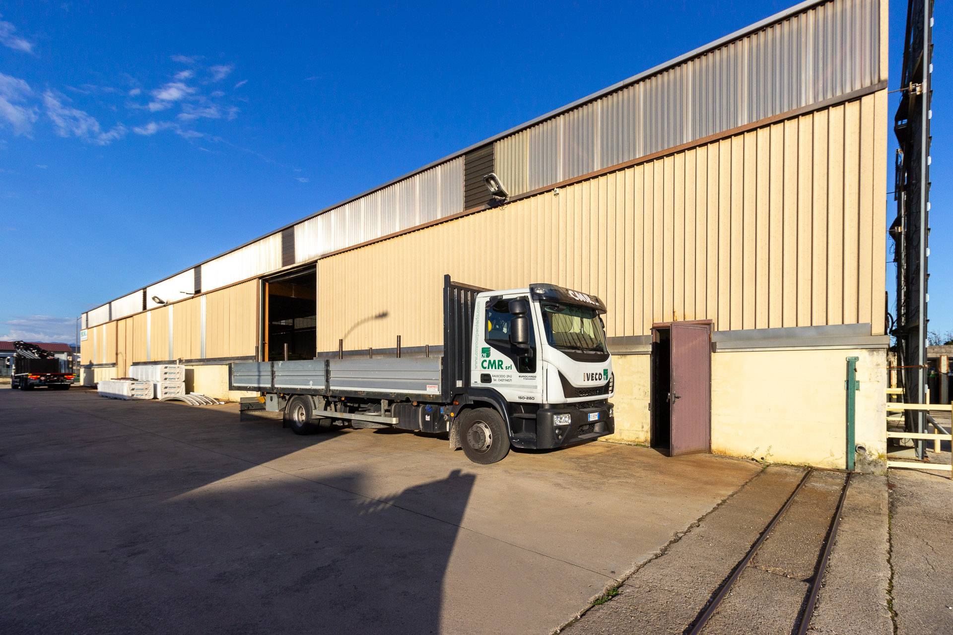 Opificio in vendita a San Giorgio della Richinvelda, Rauscedo