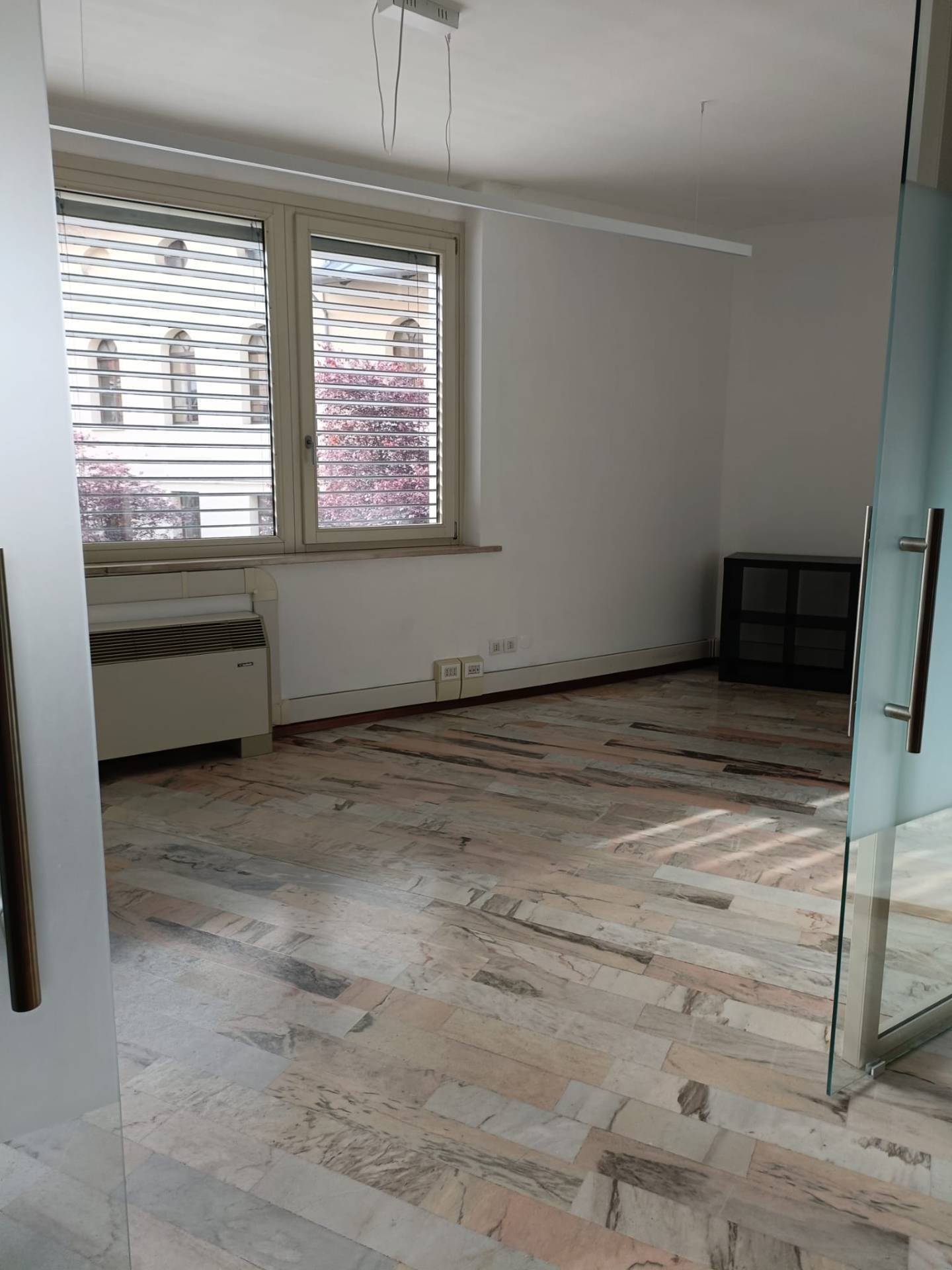 Studio/Ufficio in vendita a Pordenone, Centro