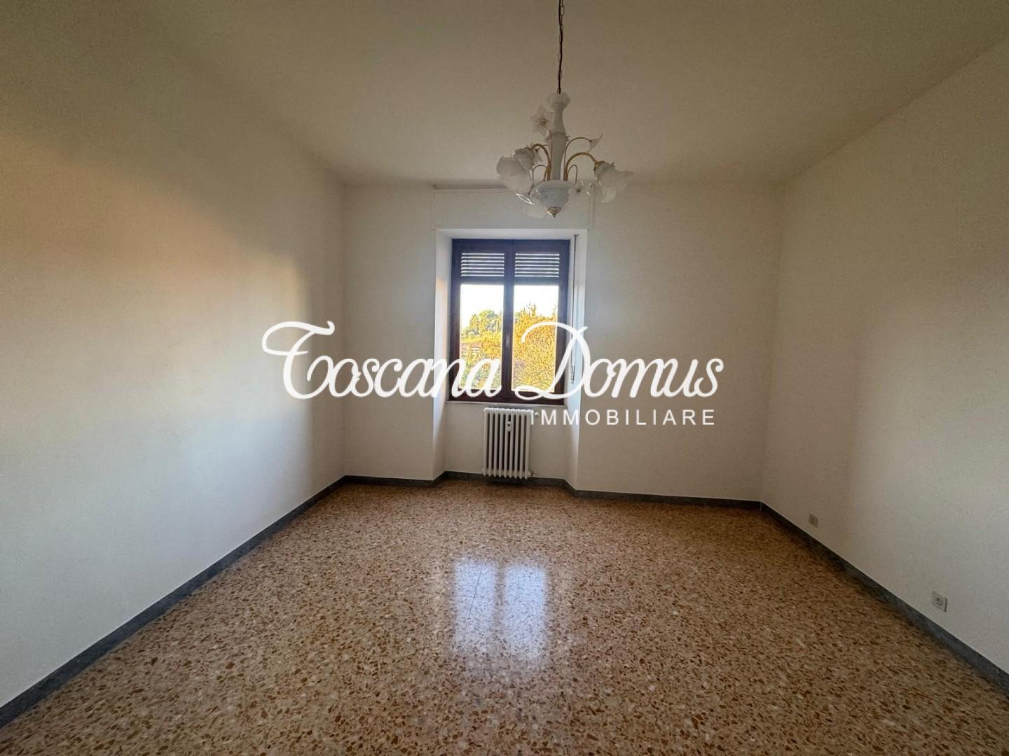 Appartamento con terrazzi, Siena s. prospero