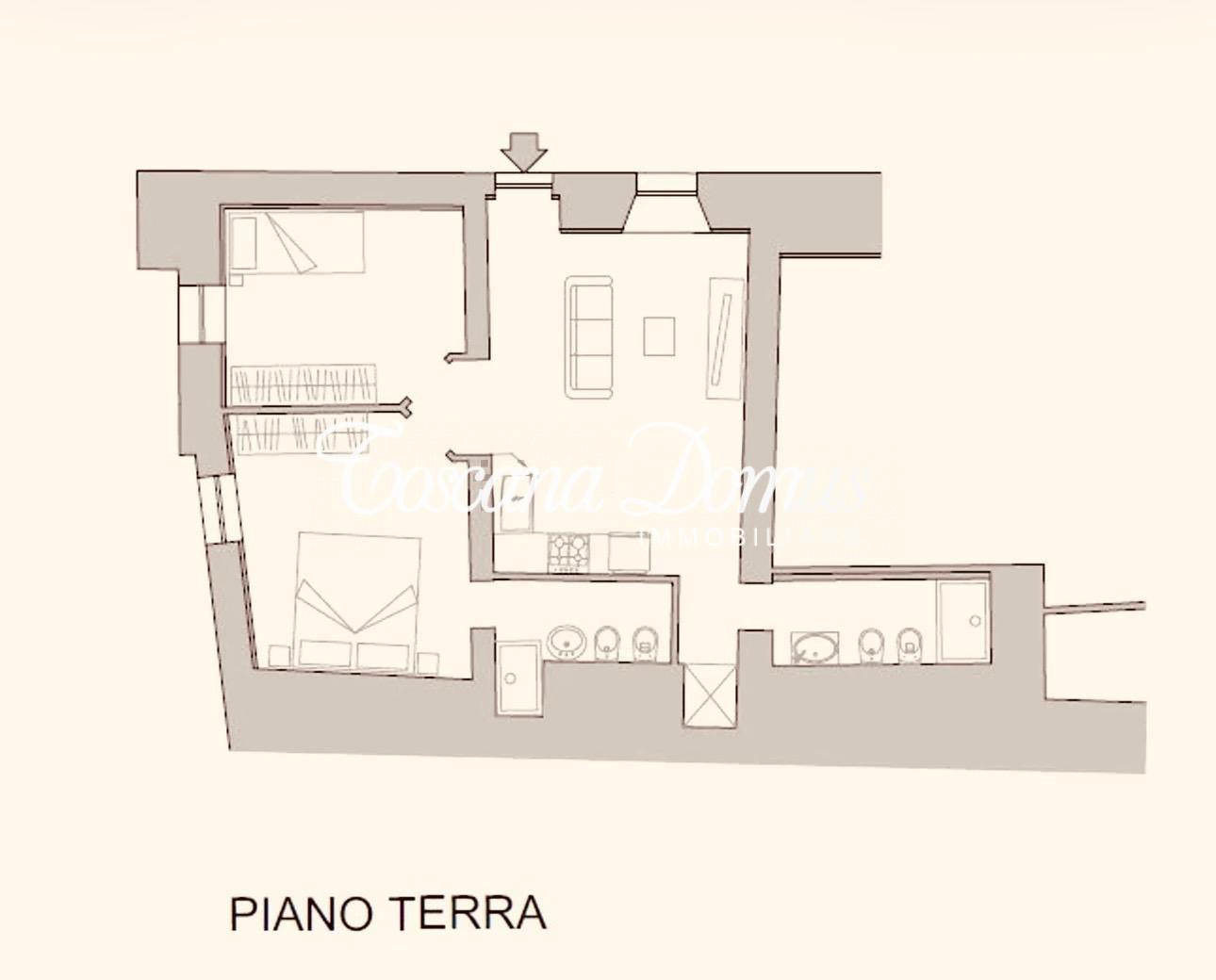 Trilocale ristrutturato, Siena le scotte