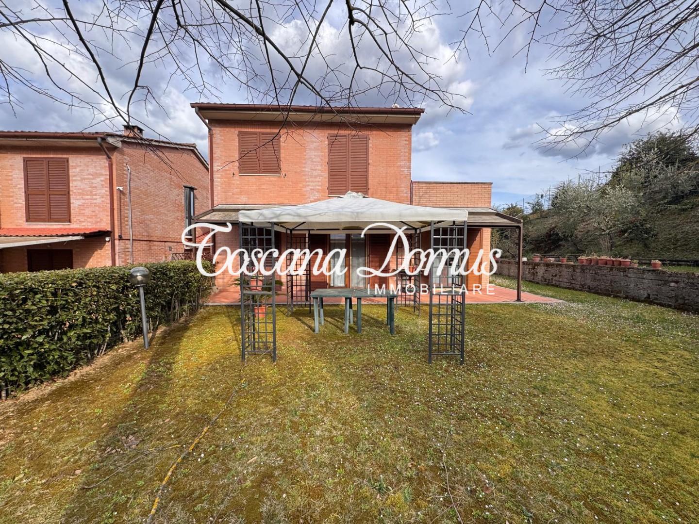 Casa indipendente con giardino, Castelnuovo Berardenga quercegrossa