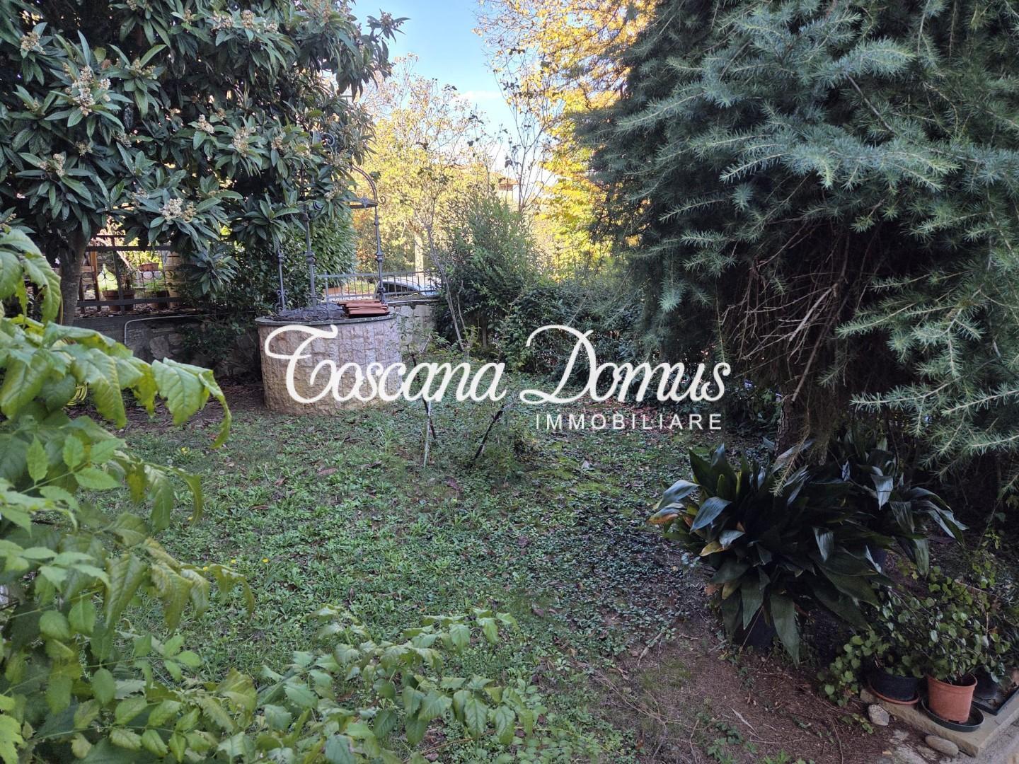 Villa Bifamiliare con giardino, Monteriggioni uopini