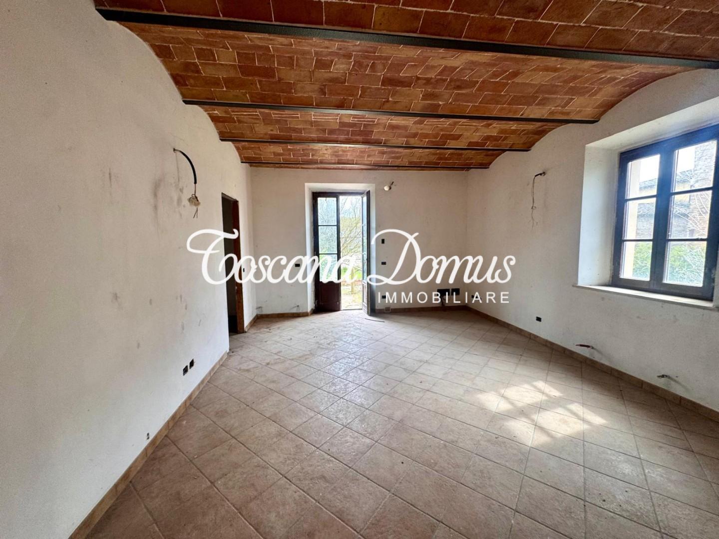 Casa indipendente con giardino a Asciano