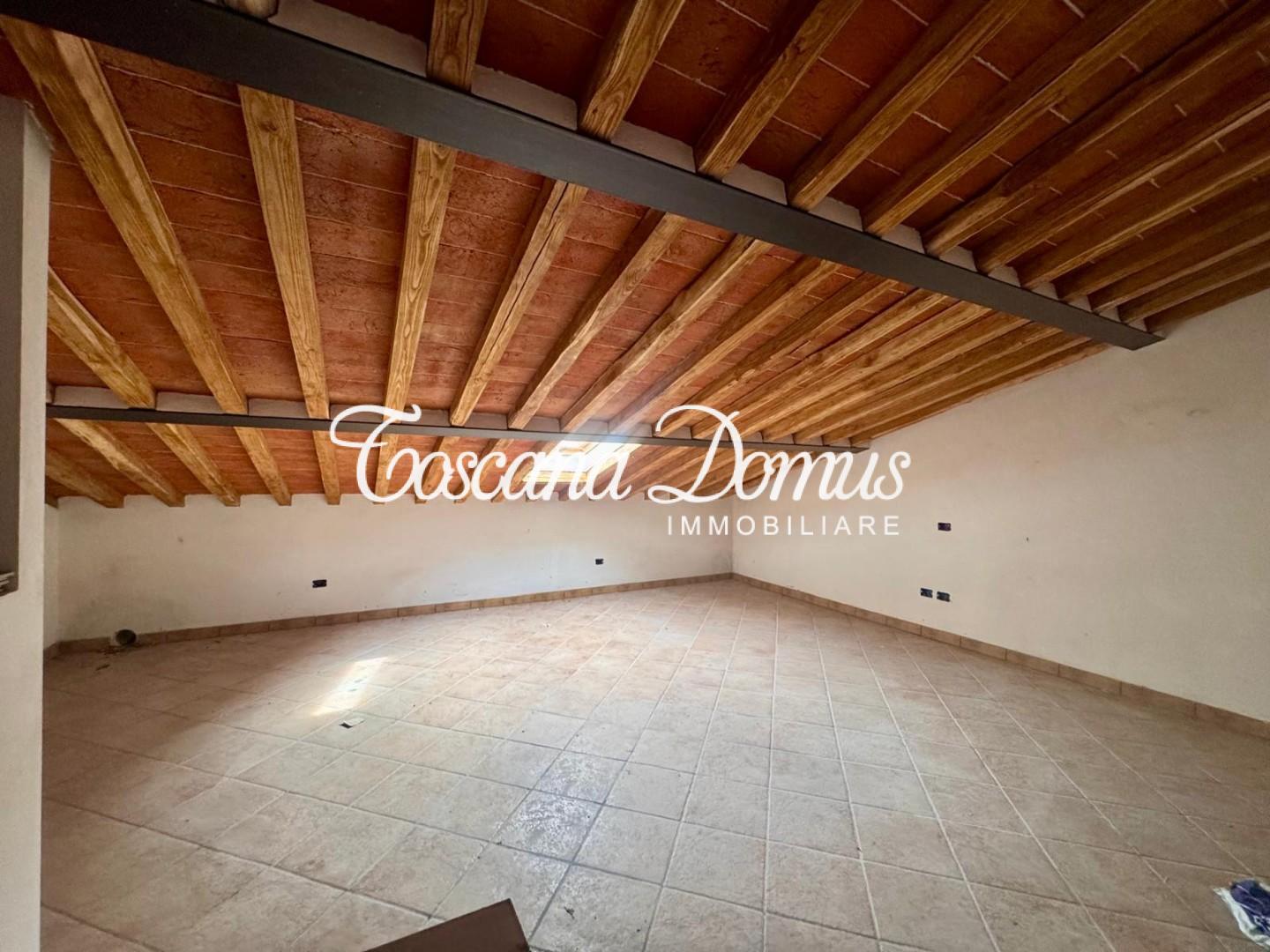 Casa indipendente con giardino a Asciano