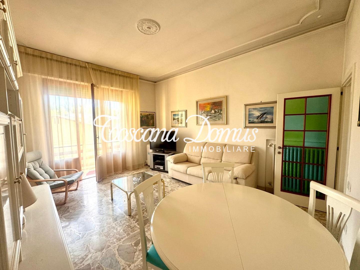 Appartamento con terrazzo, Siena acquacalda