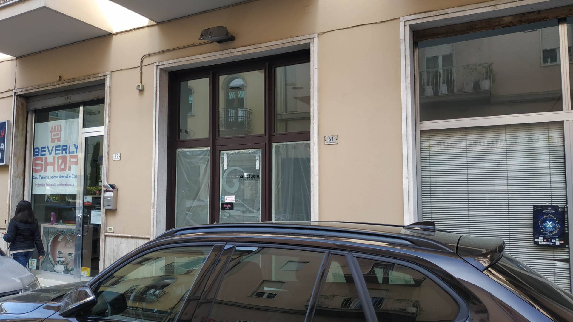 Locale commerciale in affitto a San Benedetto del Tronto, Centro