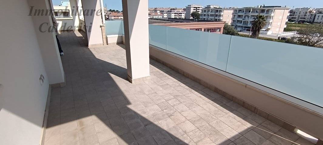 Attico in vendita a San Benedetto del Tronto, Marina di sotto
