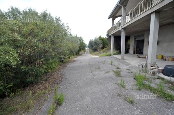 Terreno edificabile in vendita a Tortoreto, Tortoreto Alta