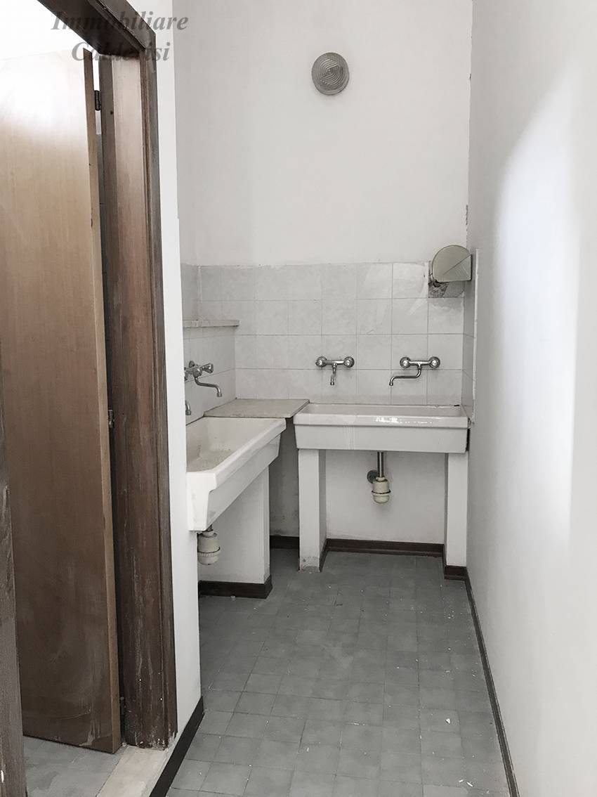 Laboratorio in vendita a Monsampolo del Tronto, Stella di Monsampolo