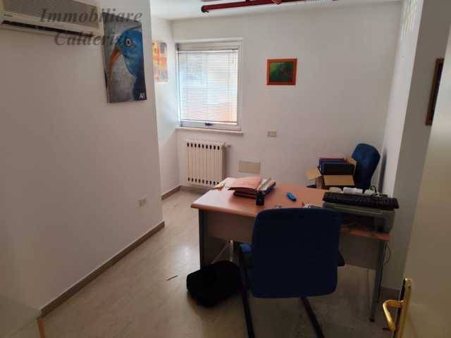 Ufficio in vendita a San Benedetto del Tronto, Centro