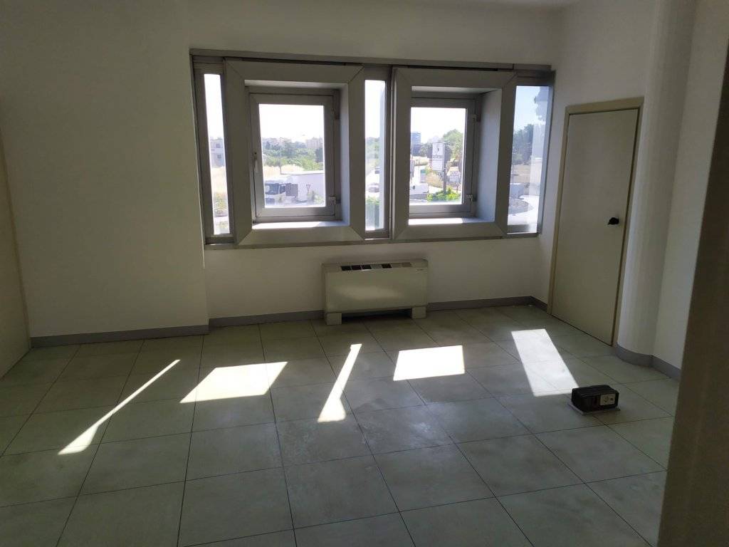 Ufficio in affitto a San Benedetto del Tronto, Ragnola