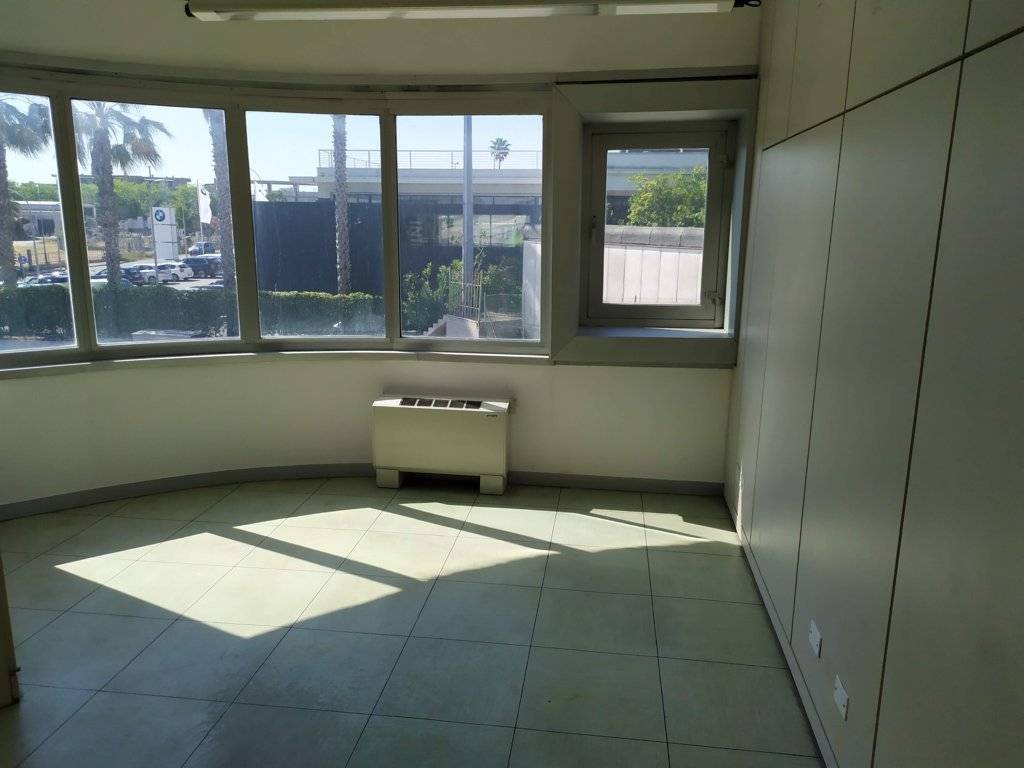 Ufficio in affitto a San Benedetto del Tronto, Ragnola