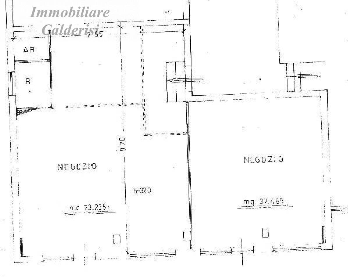 Locale commerciale in vendita a Martinsicuro, Villa Rosa