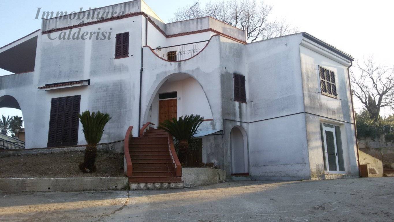 Villa in vendita a San Benedetto del Tronto, Centro