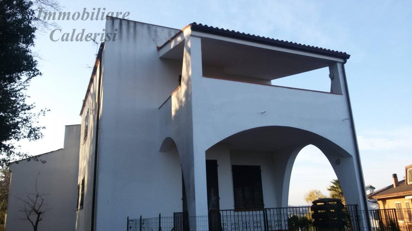 Villa in vendita a San Benedetto del Tronto, Centro