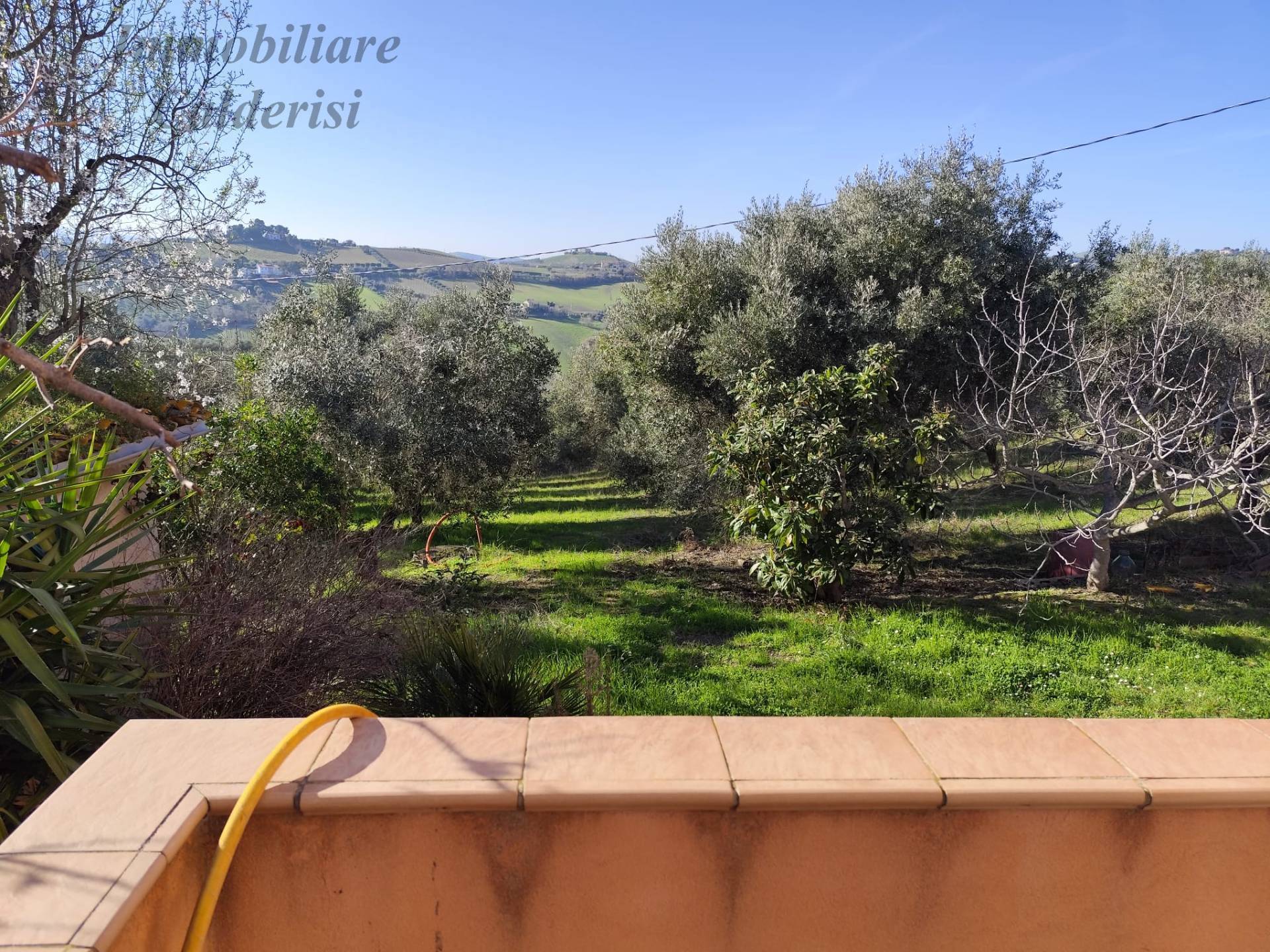 Casa singola in vendita a Monsampolo del Tronto, Monsampolo