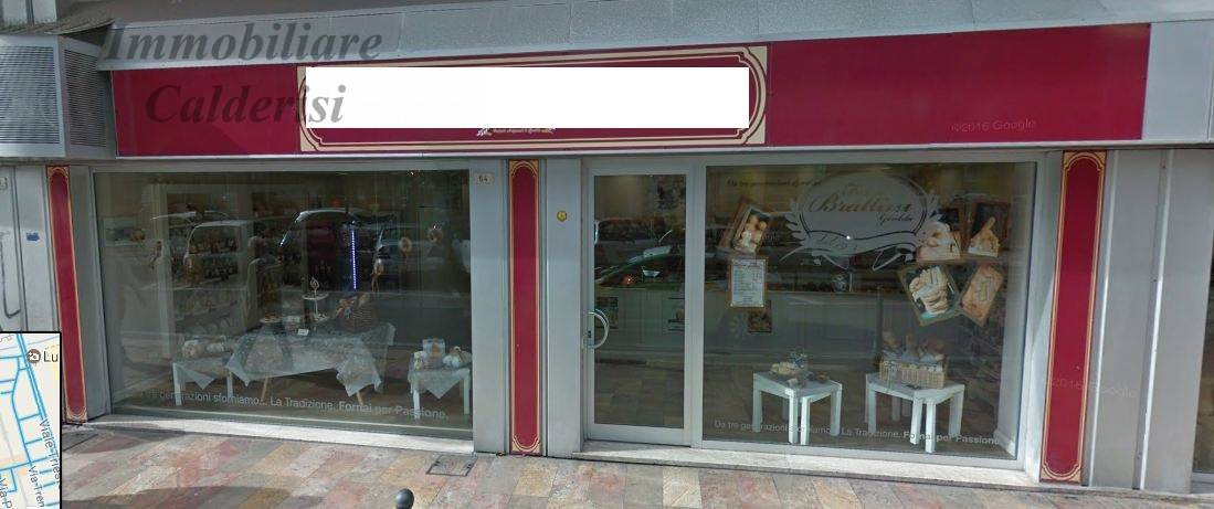 Locale commerciale in affitto a San Benedetto del Tronto, Centro sud