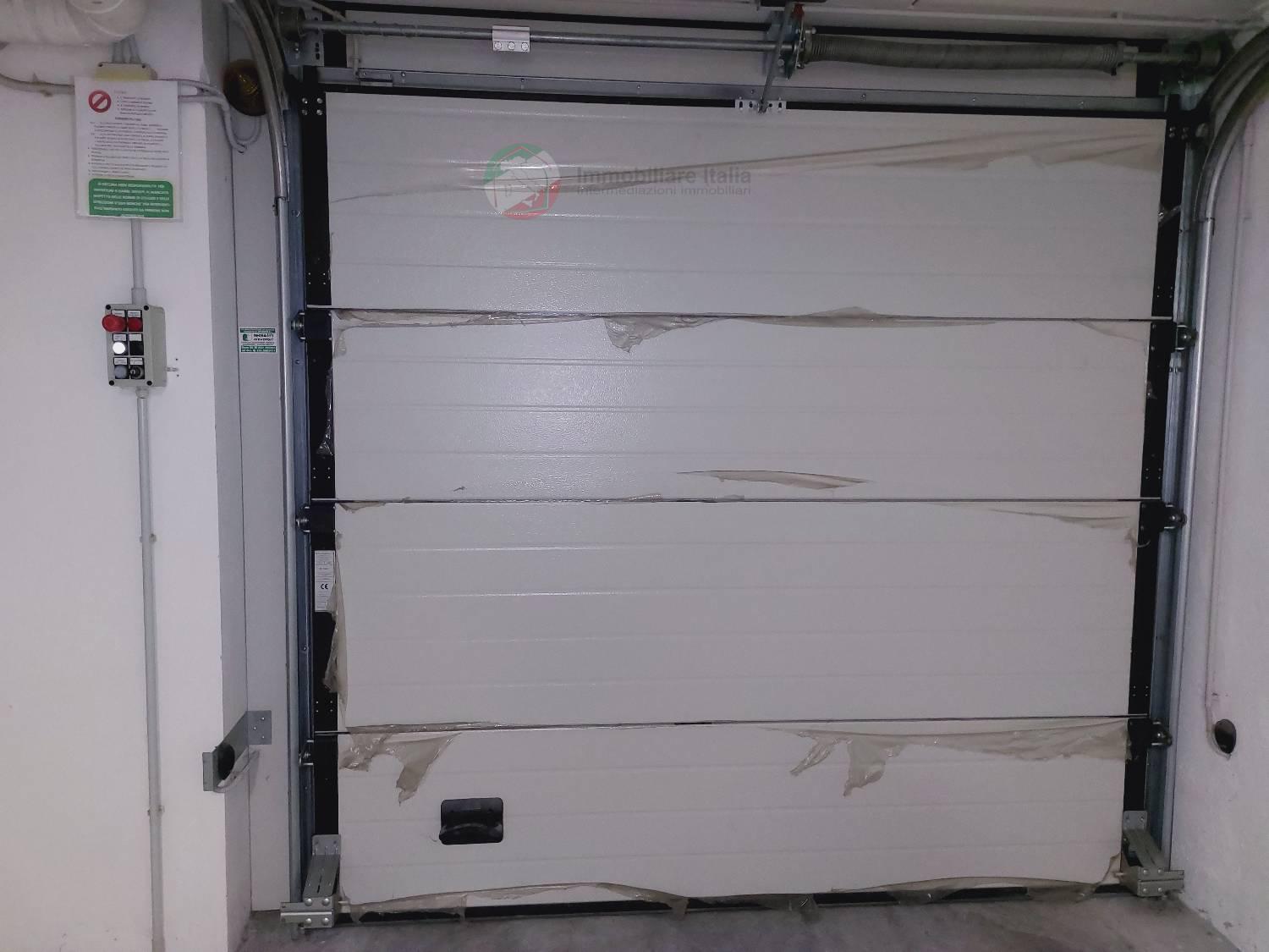 Box/Garage 24mq con box a Morciano di Romagna