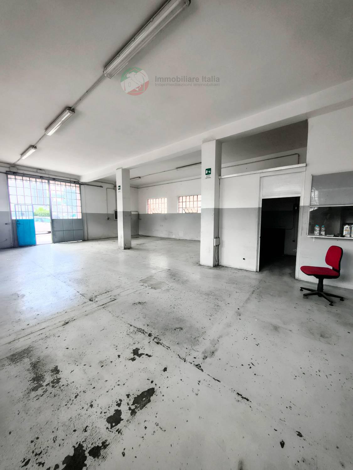 Laboratorio con box a San Giovanni in Marignano