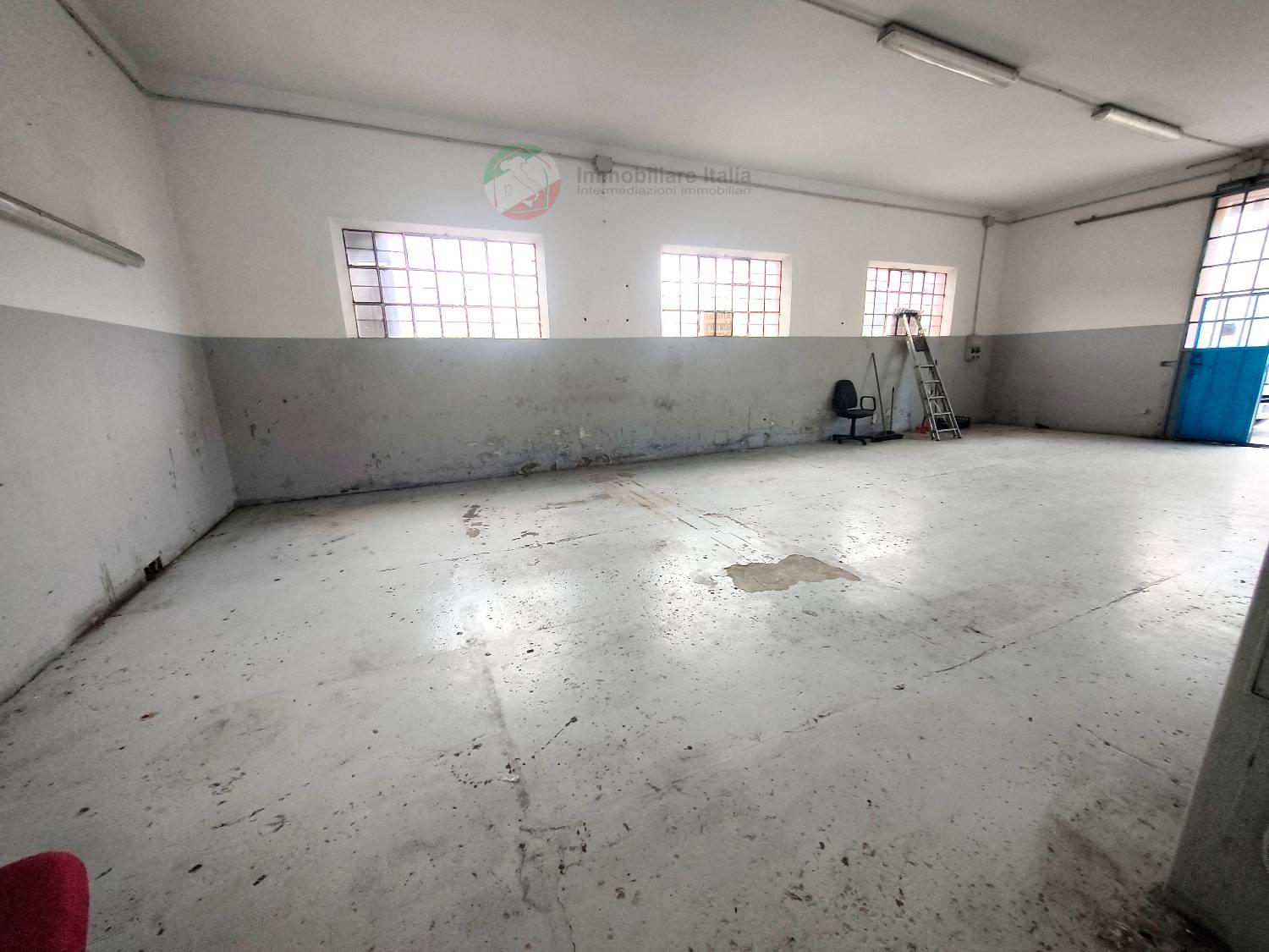 Laboratorio con box a San Giovanni in Marignano