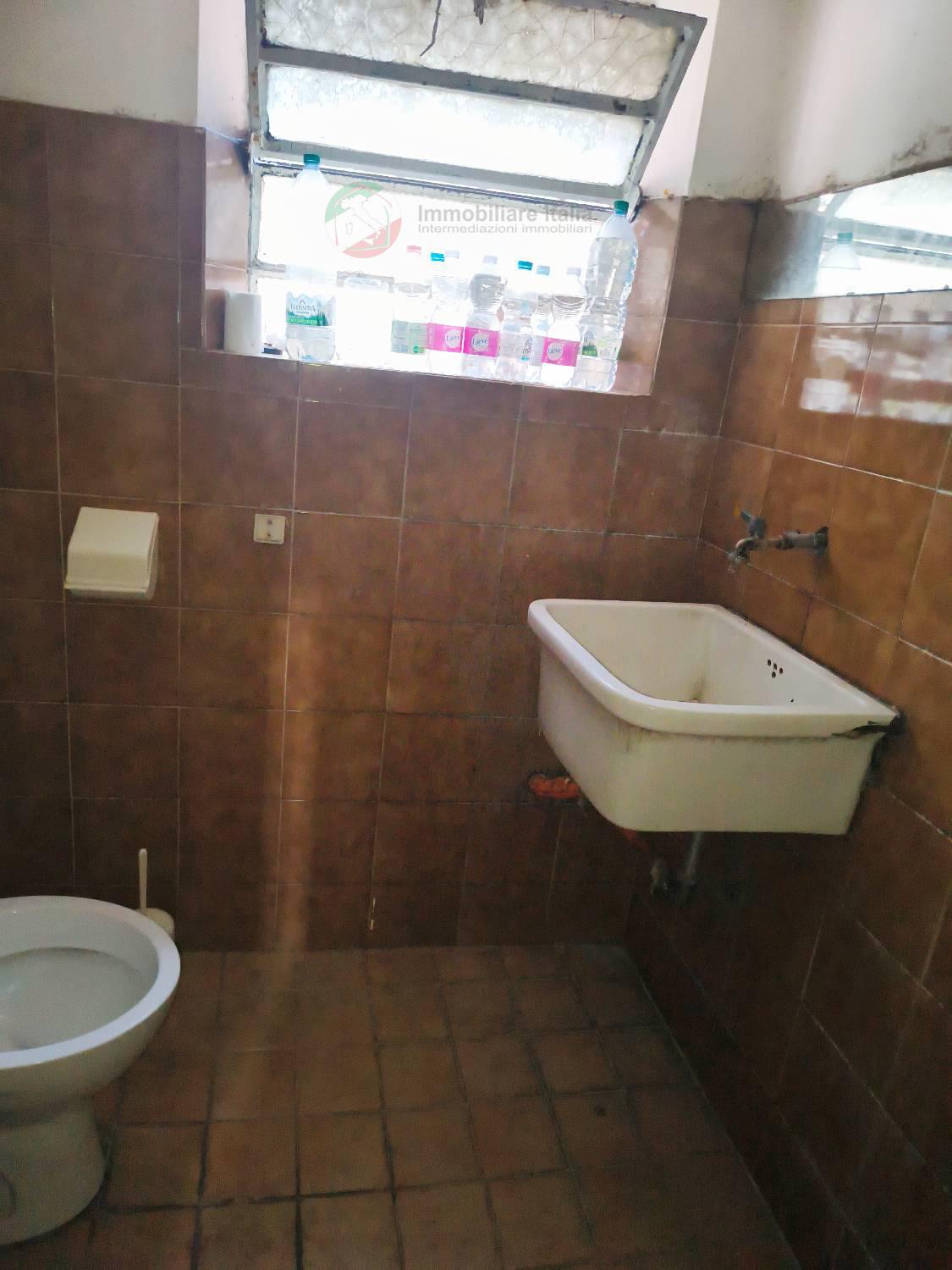 Laboratorio con box a San Giovanni in Marignano