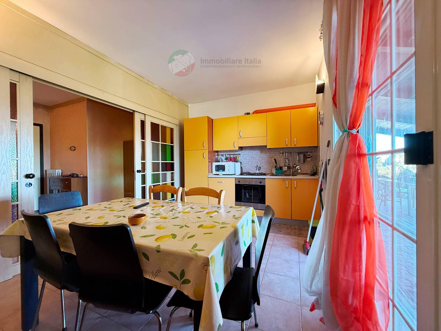 Villa Bifamiliare in vendita a San Giovanni in Marignano