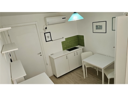 Monolocale in affitto, Firenze corso italia-porta al prato