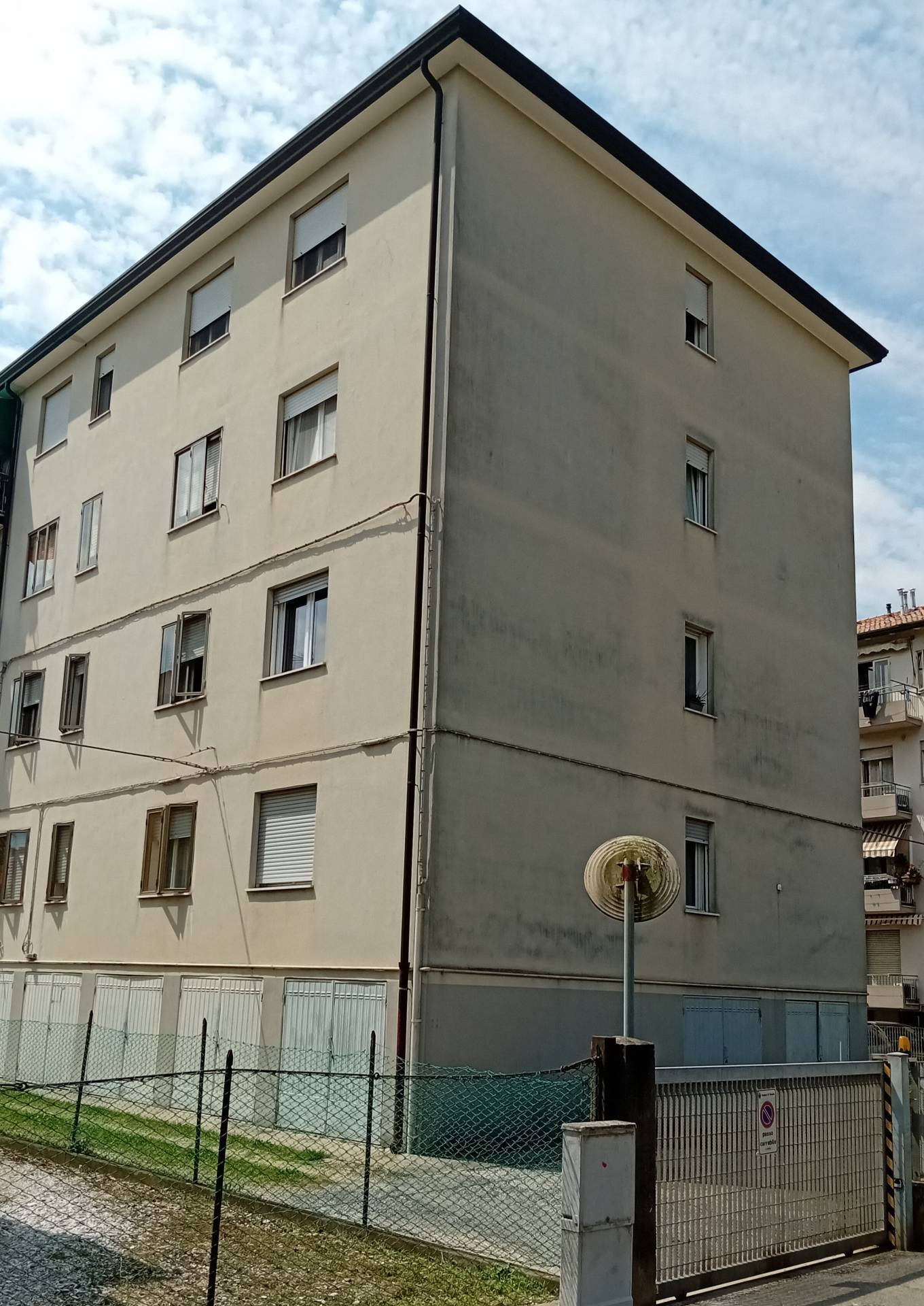 Box o garage in vendita a Venezia, Chirignago