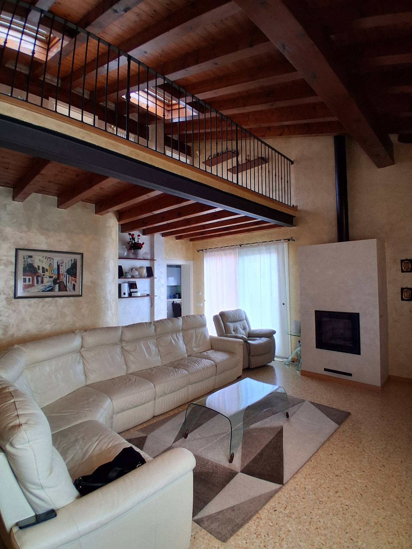 Porzione di bifamiliare in vendita a Spinea