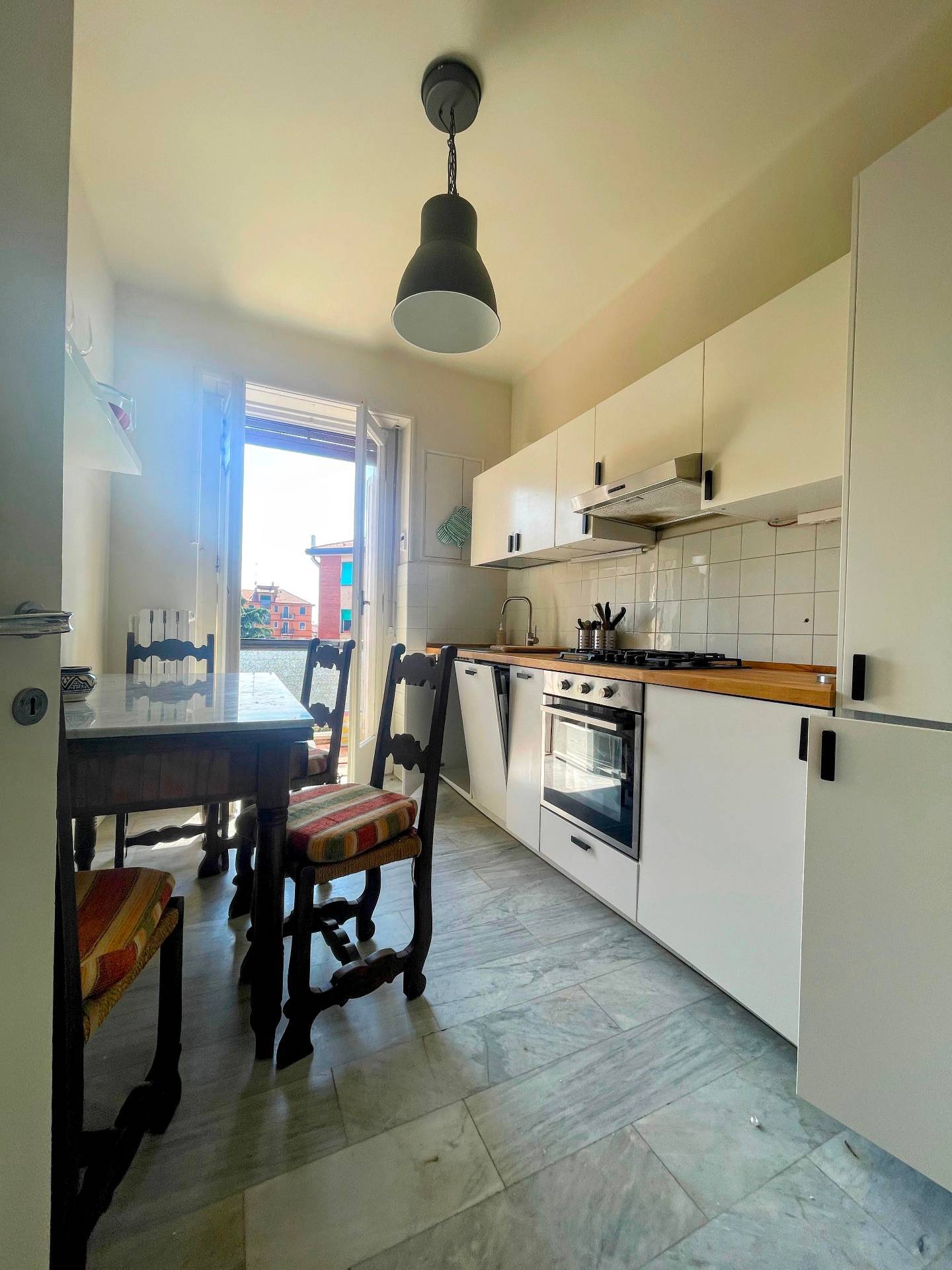 Appartamento in affitto a Milano, De Angeli