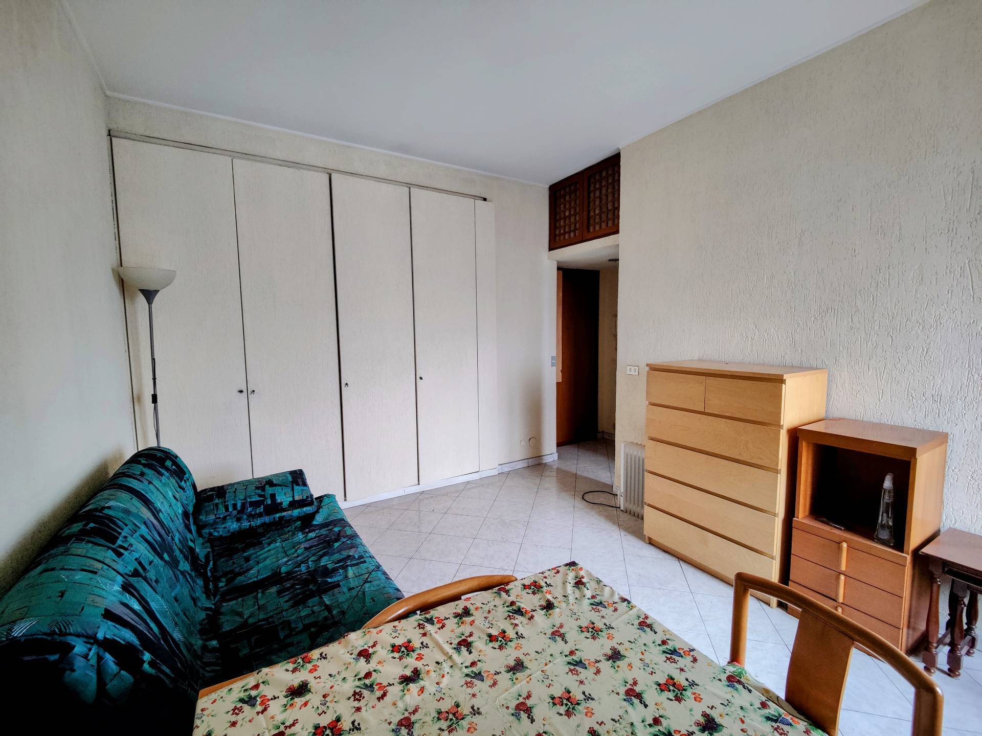Appartamento in affitto a Milano, De Angeli