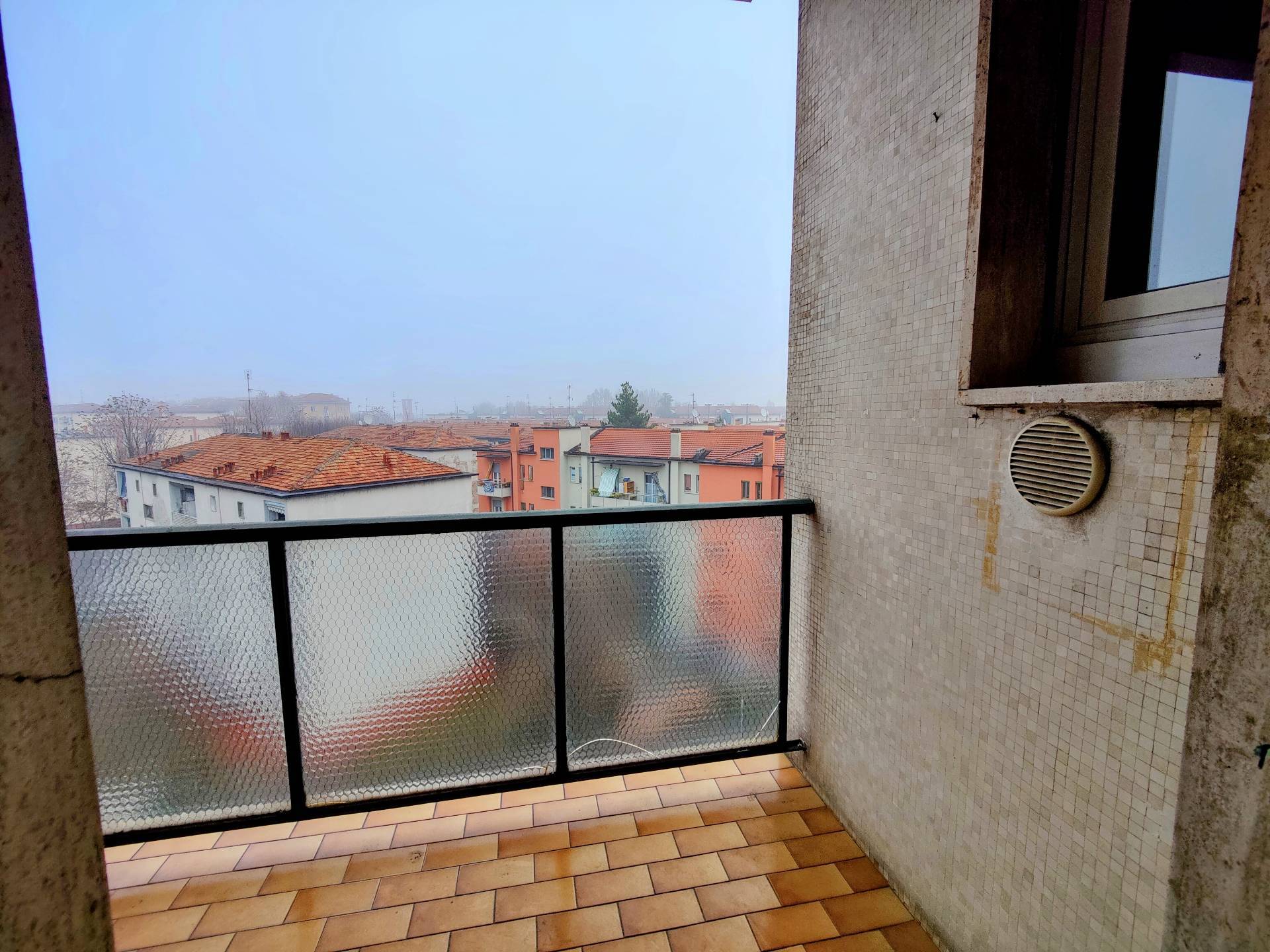Appartamento in affitto a Milano, De Angeli
