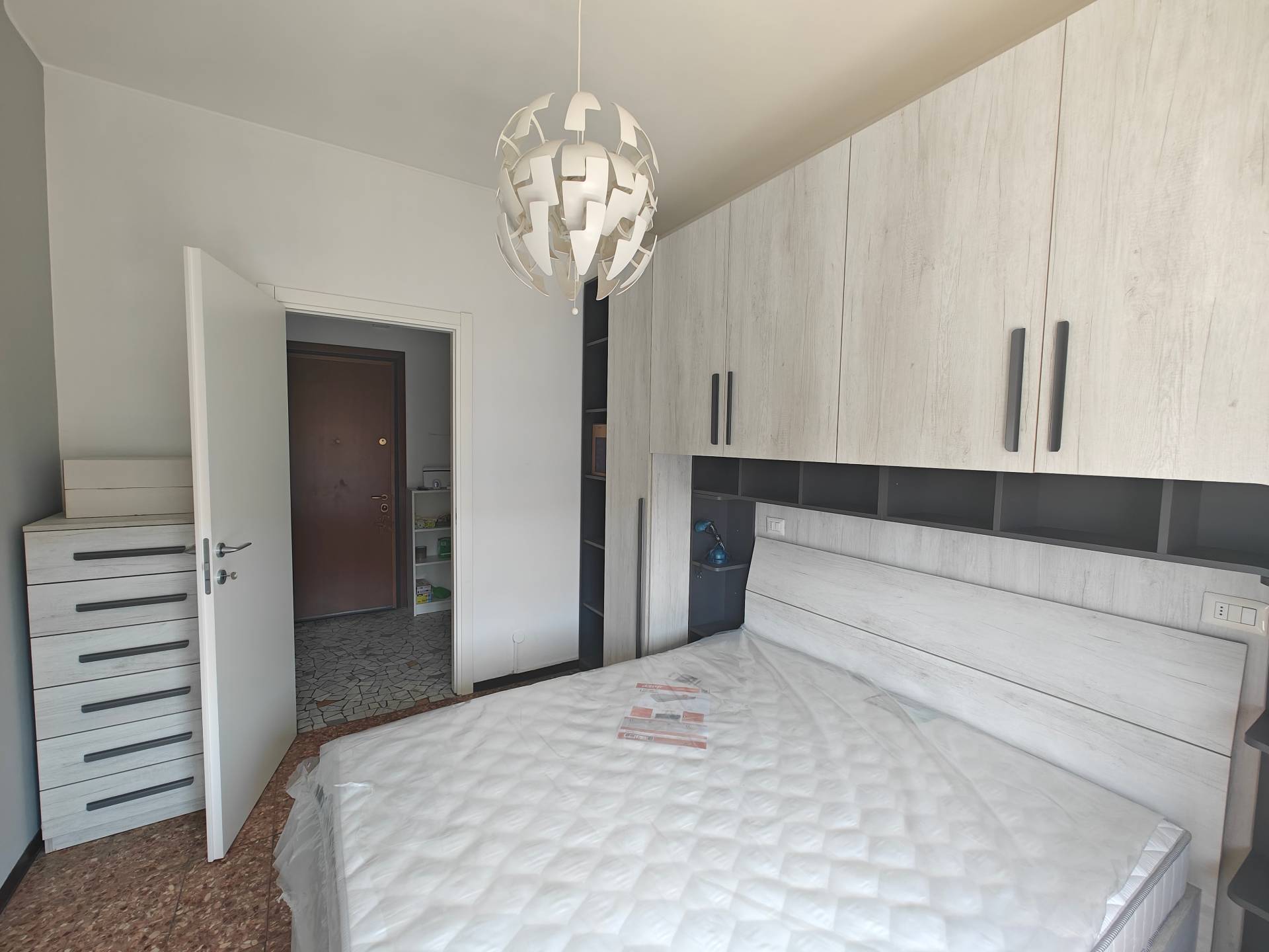 Appartamento in affitto a Milano, De Angeli