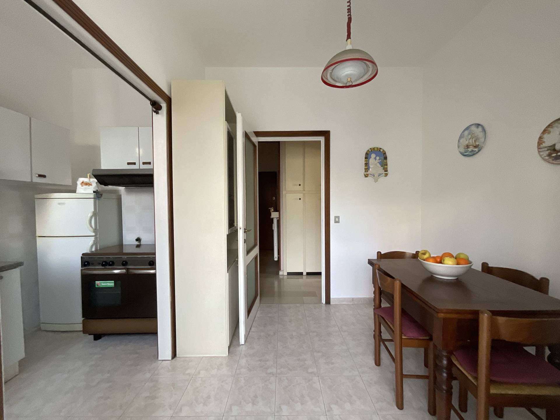 Appartamento in vendita a Savona, Centro