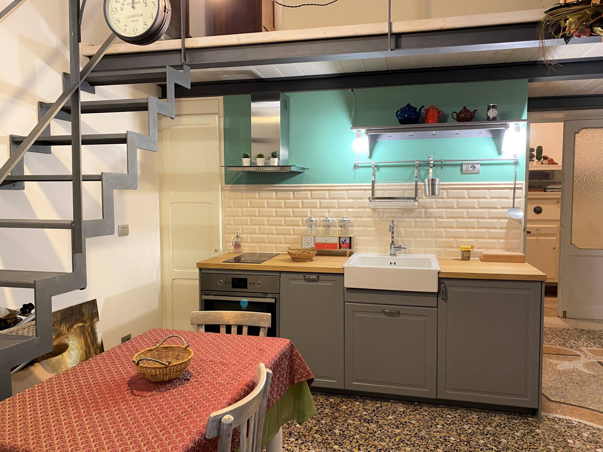 Appartamento in affitto a Savona, Centro