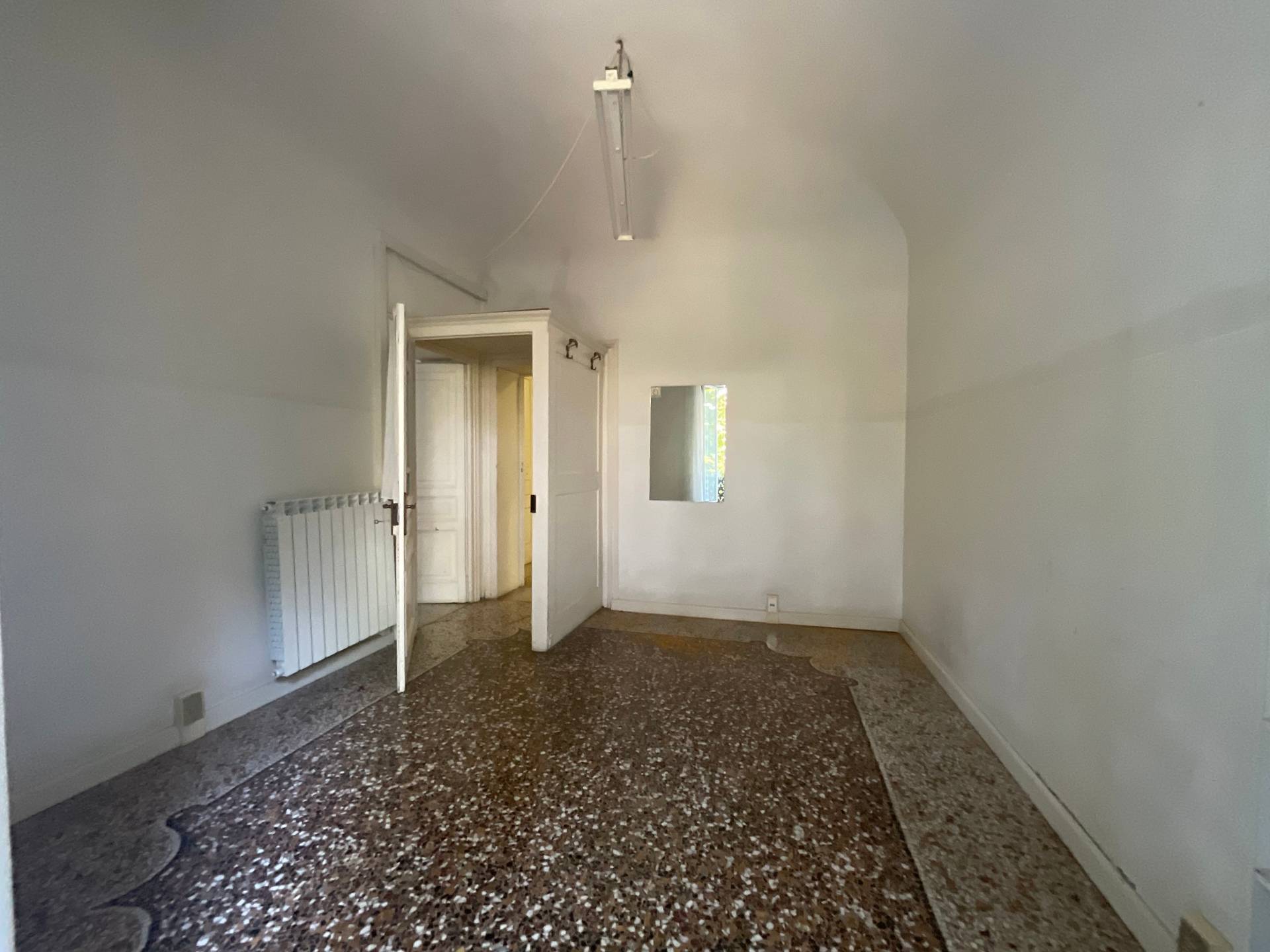 Appartamento in vendita a Savona, Centro