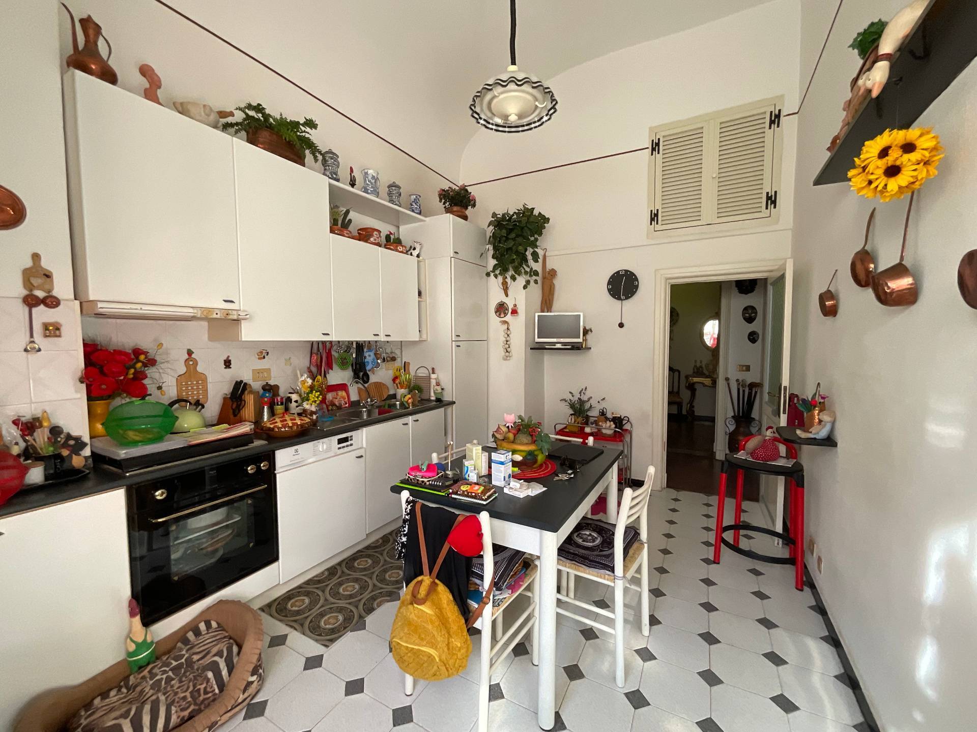 Appartamento in vendita a Savona, Centro storico