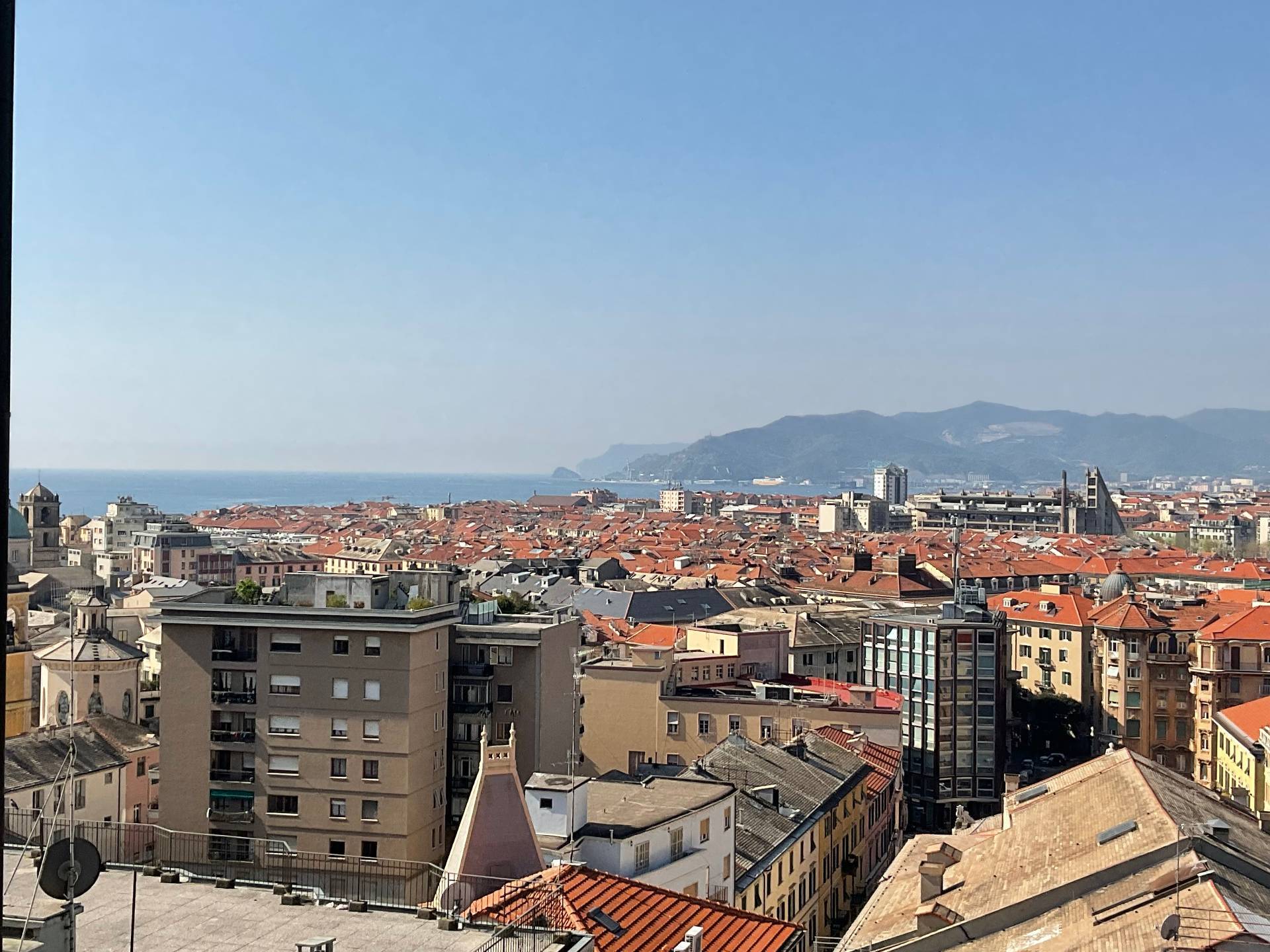 Appartamento in vendita a Savona, Villetta