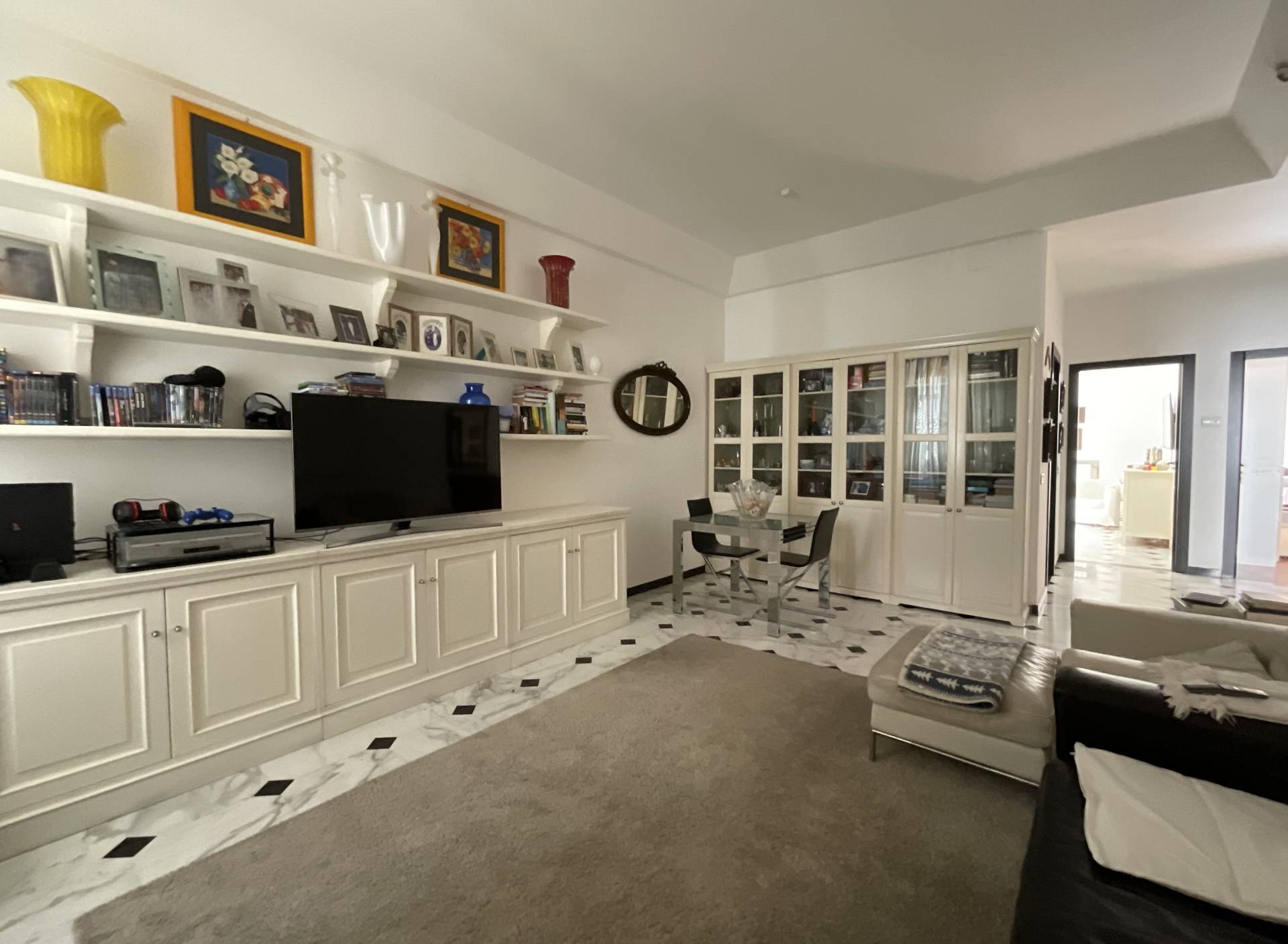 Appartamento in vendita a Savona, Centro