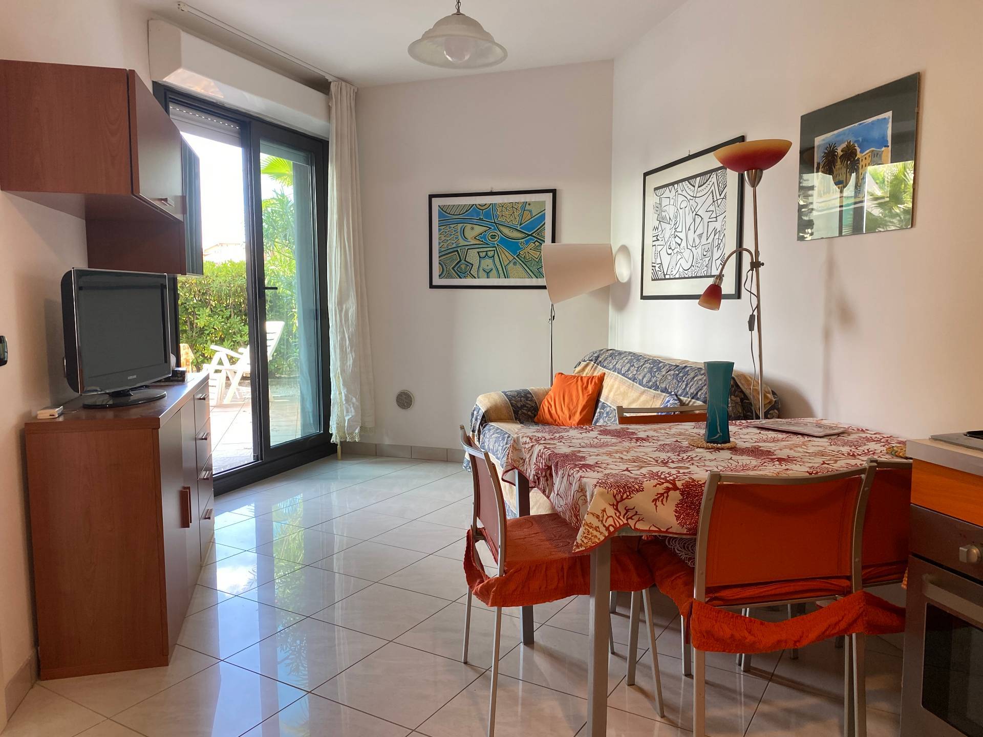 Appartamento in vendita a Ceriale